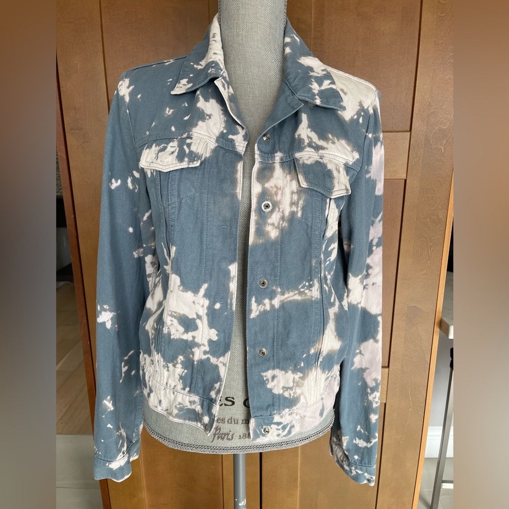 VALENTINO JEANS Women's Bleached Tie Dye Jean Jacket Size 46/US 10